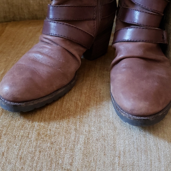 *SOLD* Genuine Leather Wrapped Harness Boots - Picture 9 of 10